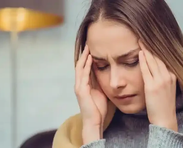 napieciowe-bole-glowy_ Kielce